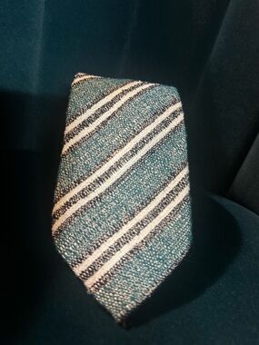 Q Clothier Silk Teal Striped Woven Tie - Classic luxury Formal Accessory